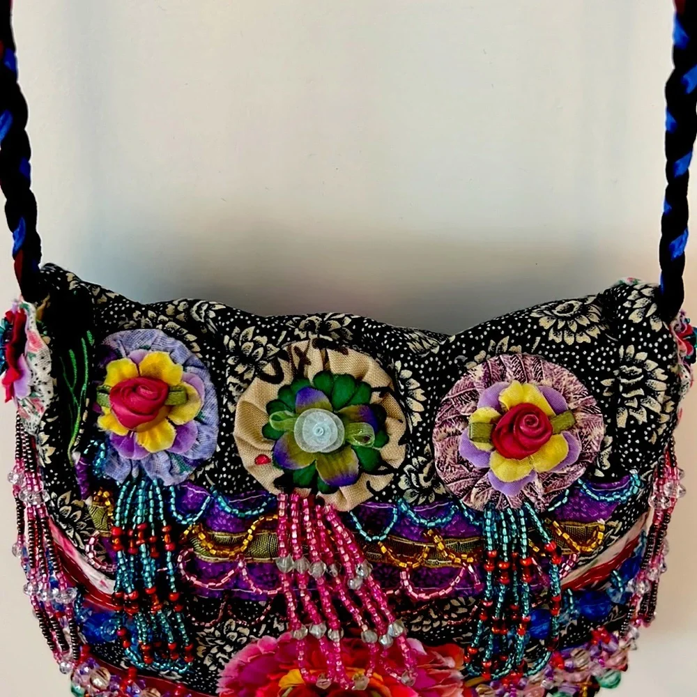 NWT vintage Square-shaped with tassels Handmade Hand-beaded in Aspen CO ROSETTES - Picture 11 of 15